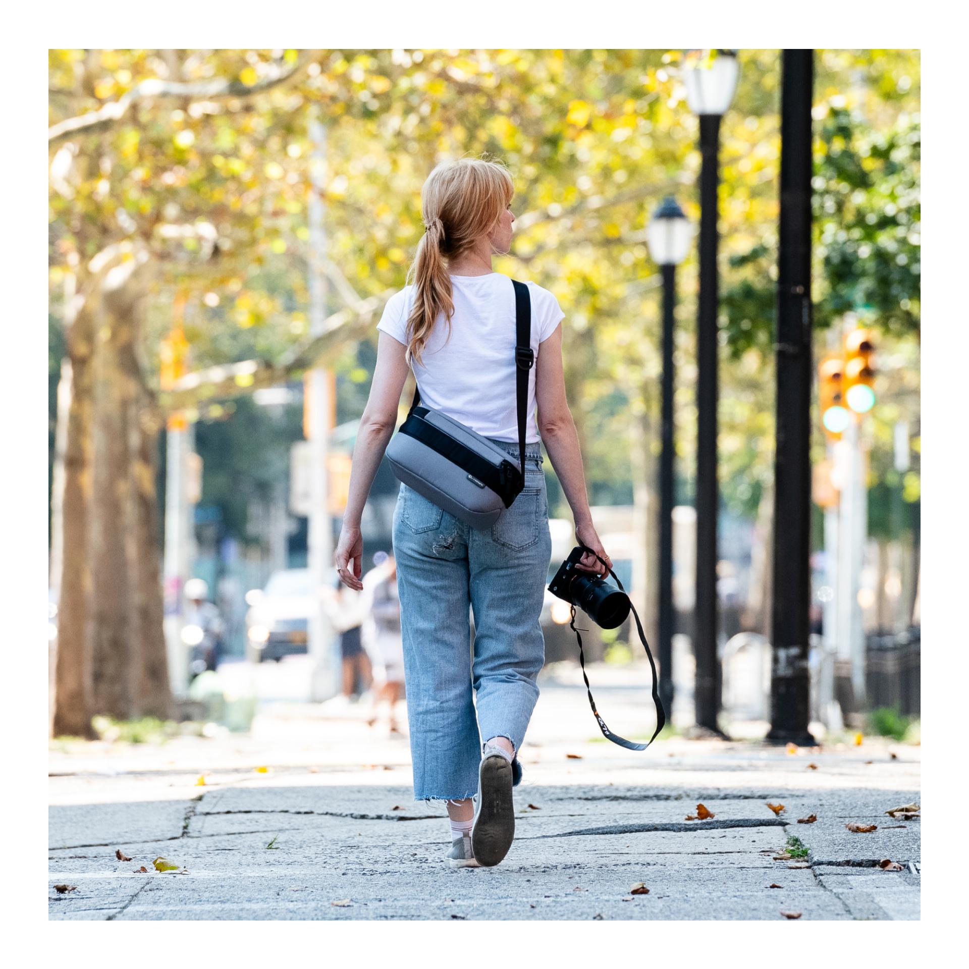 Peter Mckinnon Luma Camera Sling 9L