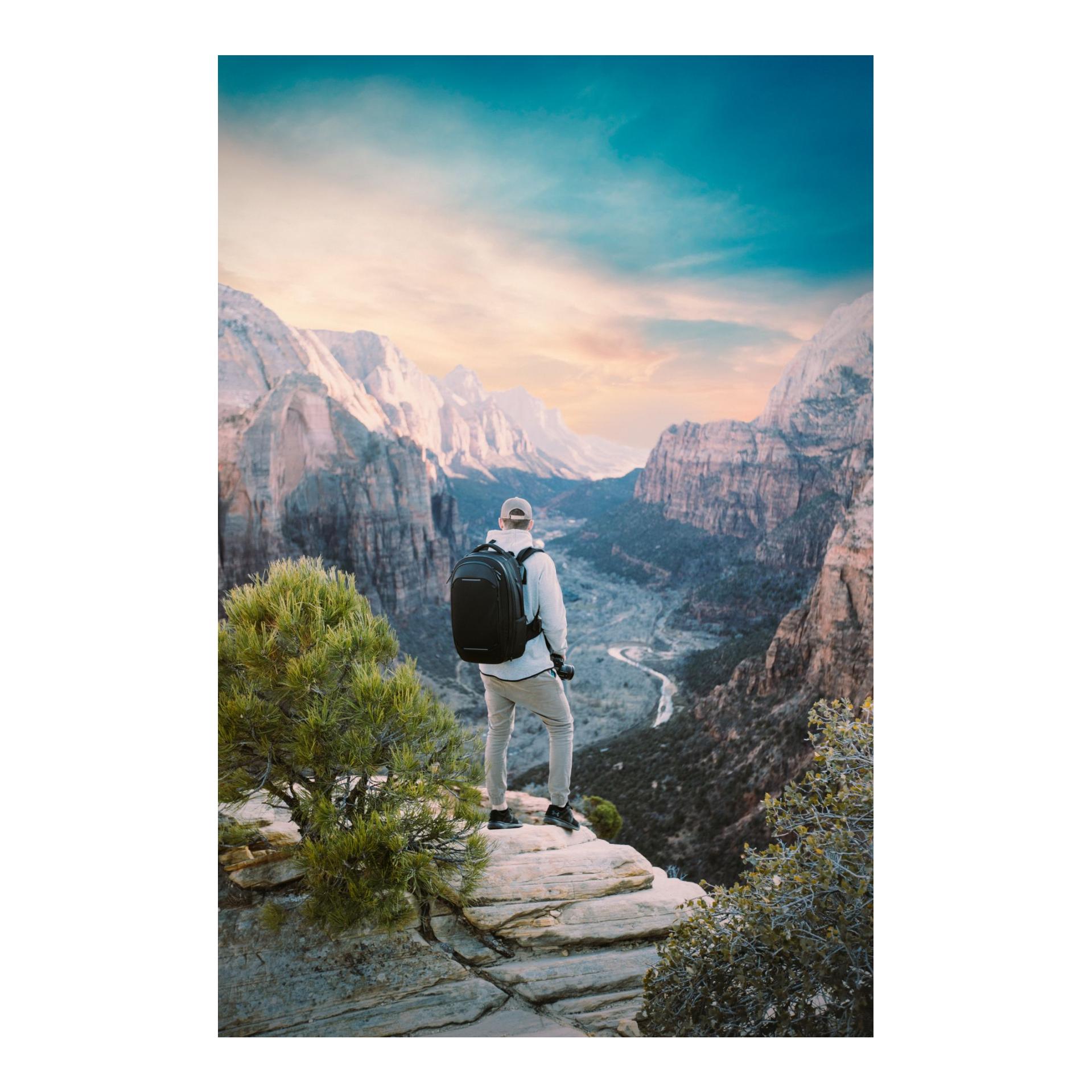 Navigator Travel Pack 32L - Schwarz