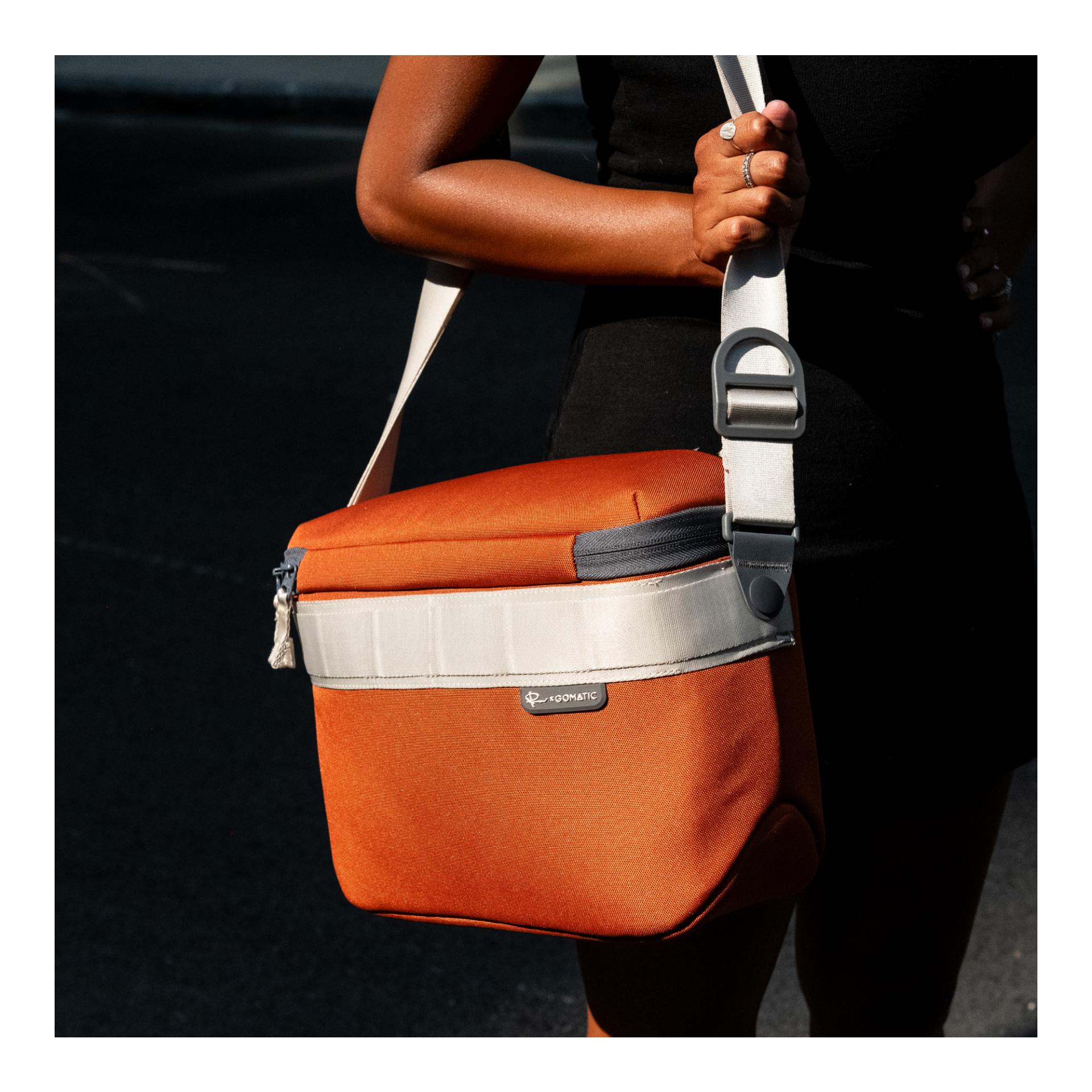 Peter Mckinnon Luma Camera Sling 12L