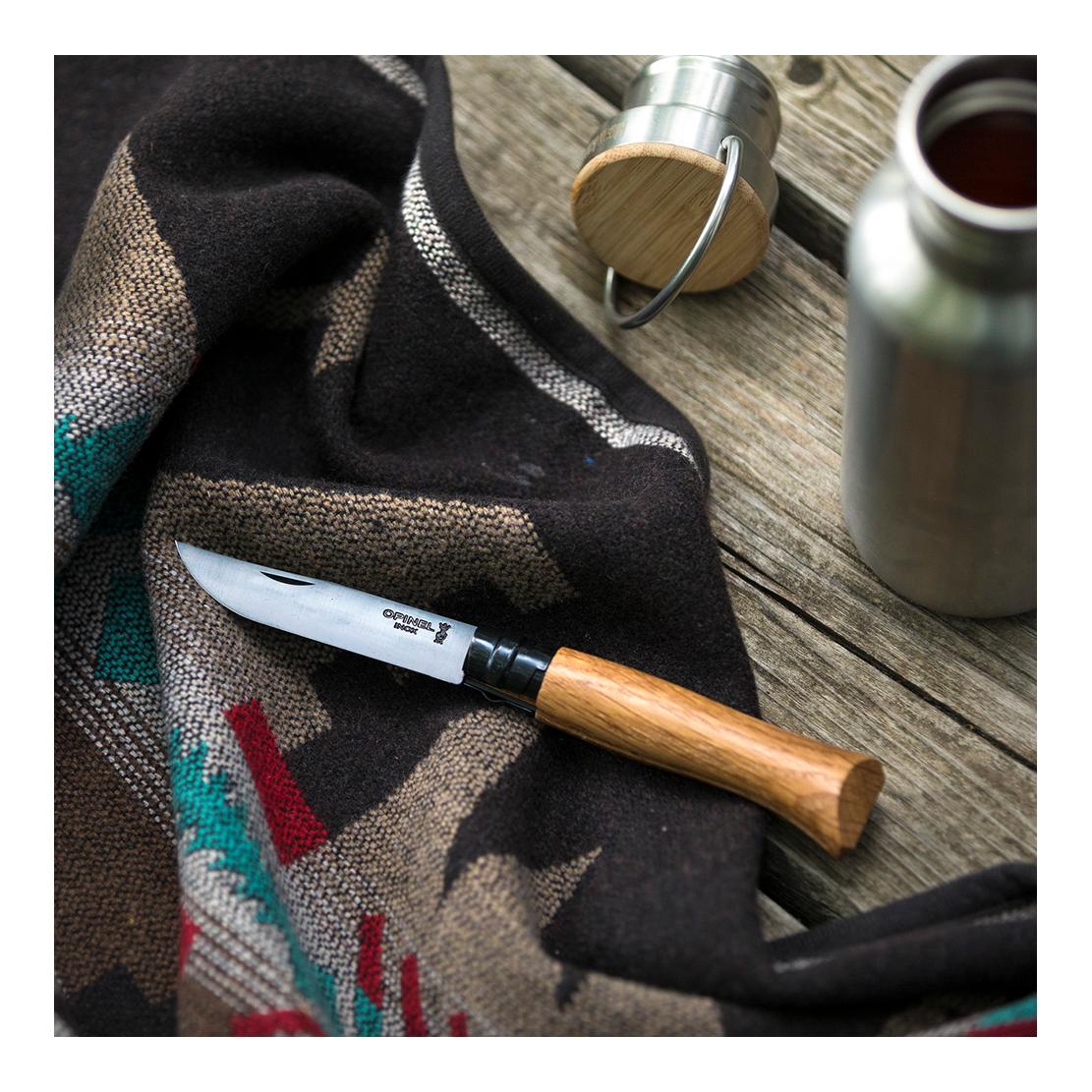 Opinel Nr. 8 Schwarze Klinge Oak Taschenmesser