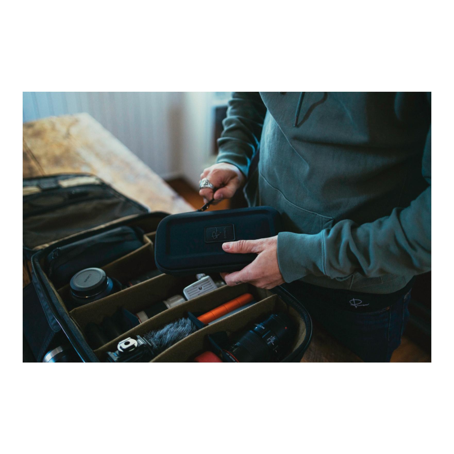 Peter McKinnon Filter Case - Schwarz