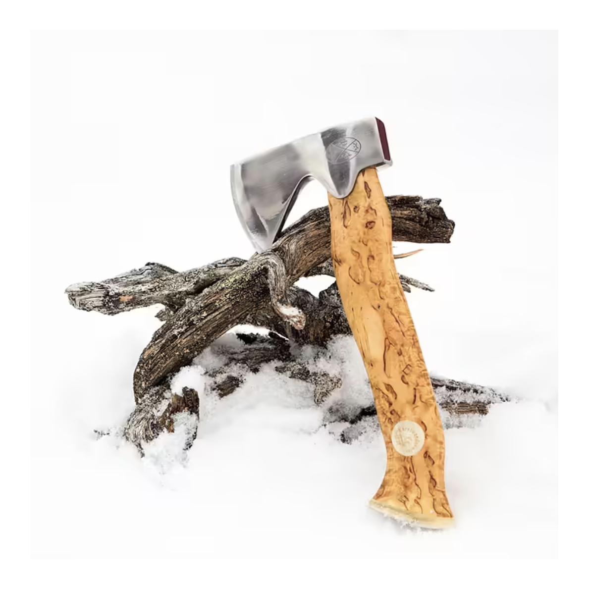 Unna Aksu - Natur - Jagdaxt mit Lederscheide