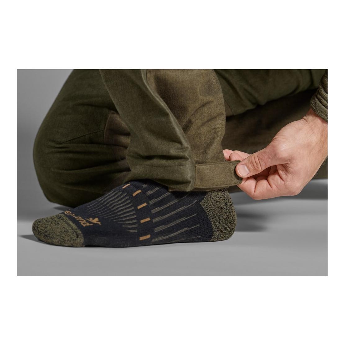 Avail Hose - Pine green melange