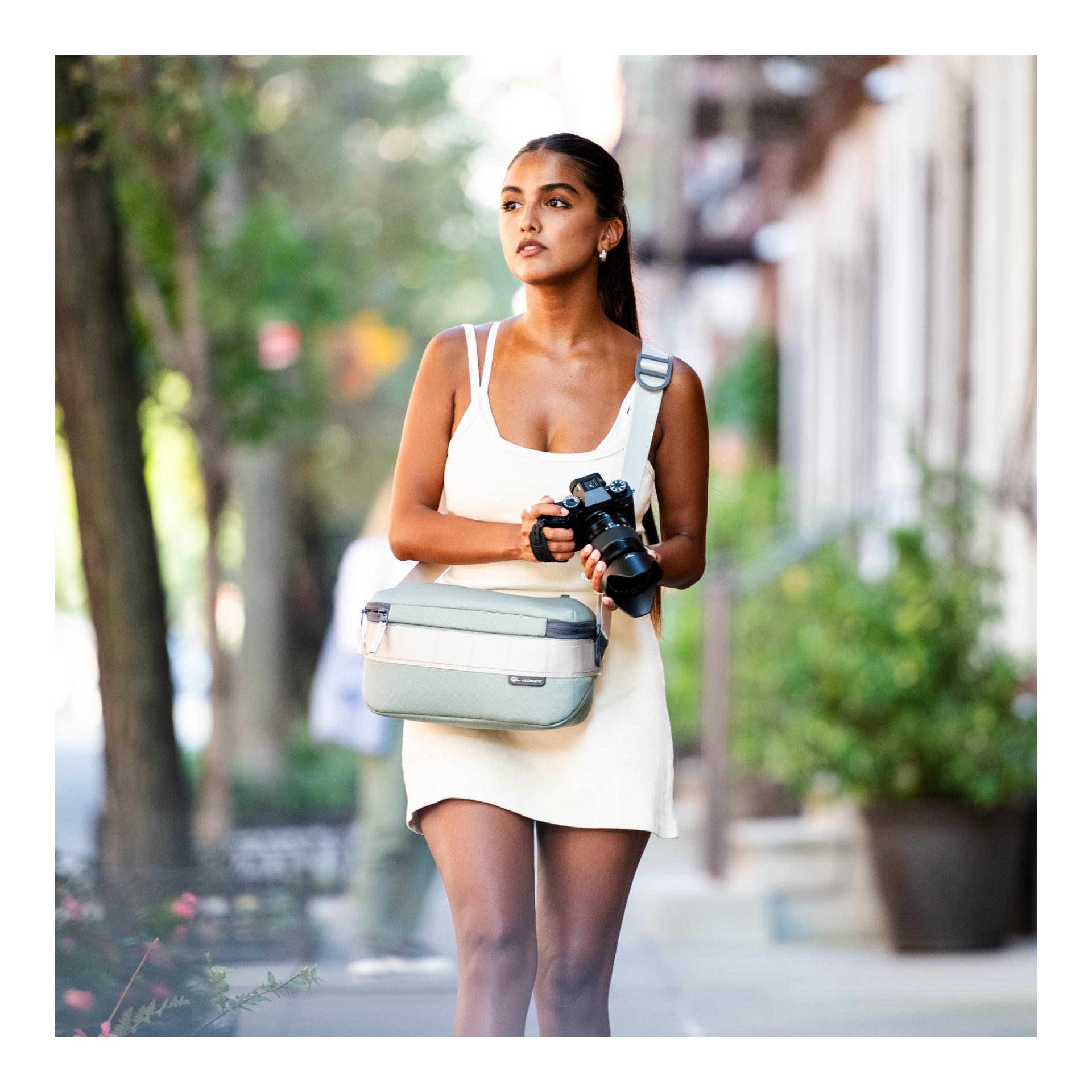 Peter Mckinnon Luma Camera Sling 9L